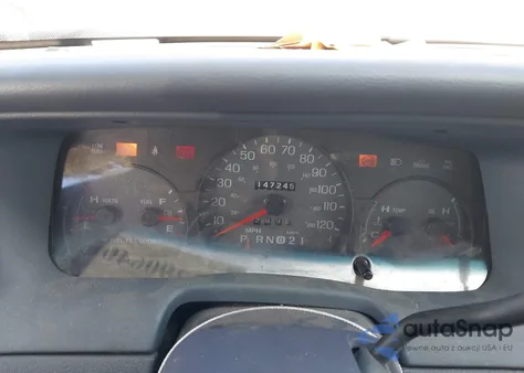 2001 Mercury Grand Marquis Gs from USA, damaged, VIN 2MEFM74WX1X709901